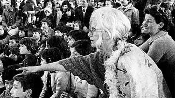 Laura Peja, Marina de Juli, Mattea Fo'